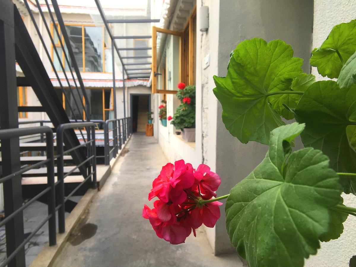 Fengma Feiyang Hostel Lhasa Exterior foto